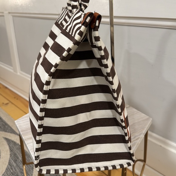 Henri Bendel Bag Large Canvas Striped Logo Tote Bag - Picture 7 of 17